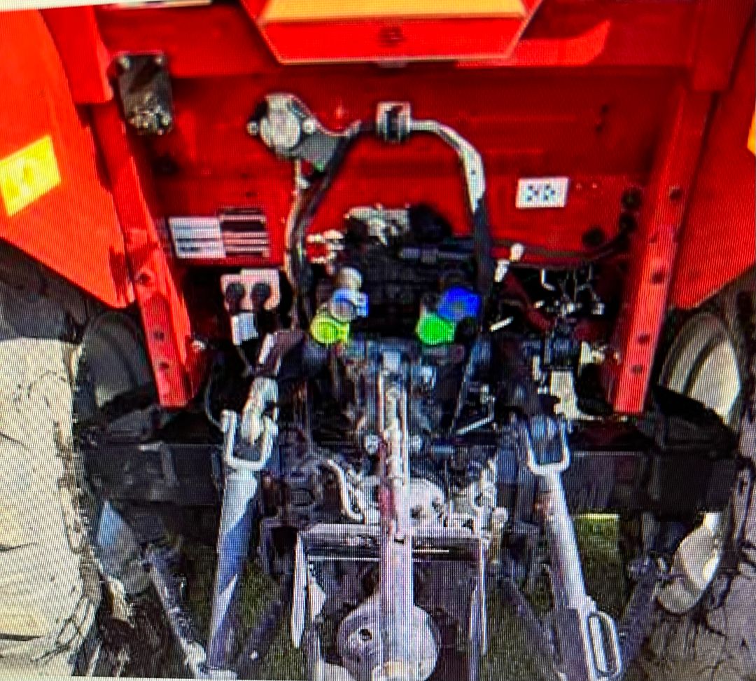 2019 CASE IH Farmall 120C - Image 9